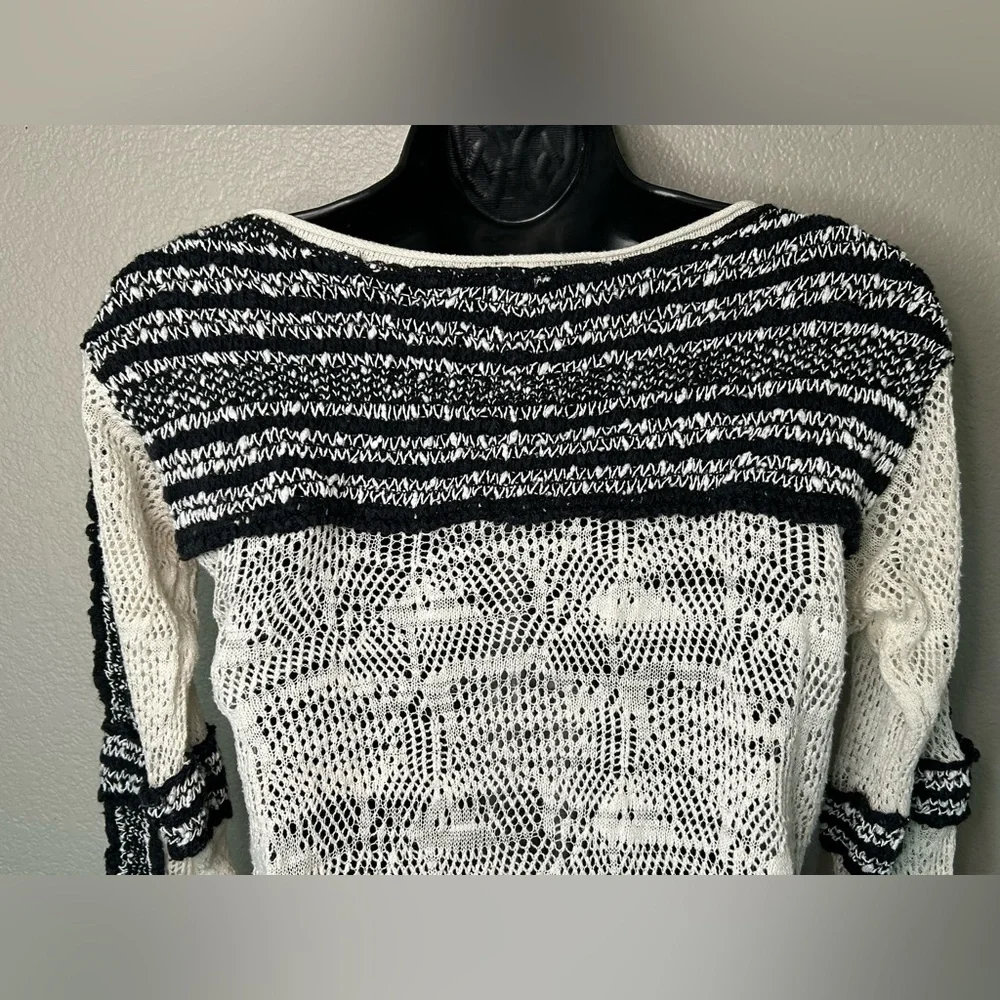 Free People MILES AWAY SWIT Knit Pull On Lightweight Sweater BOHO Sz XS